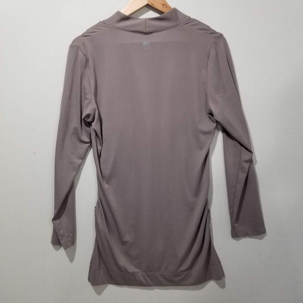 Tail Top Womens Size XS Long Sleeve Performance Shirt Tennis Pickleball Golf - Picture 2 of 7